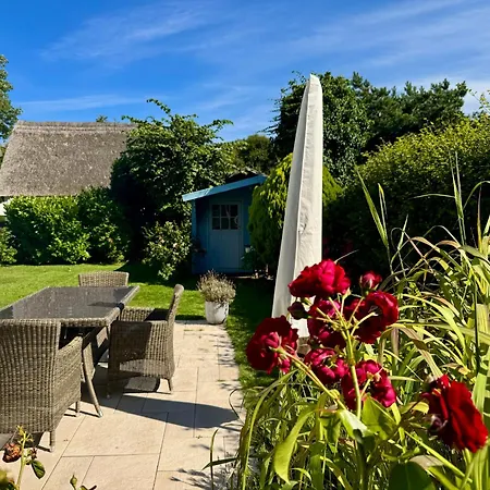 Nyaraló Ferienhaeuser Strandhaus Duenenwind Wustrow