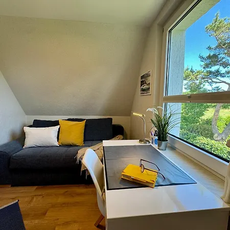 Ferienhaeuser Strandhaus Duenenwind 펜션 *